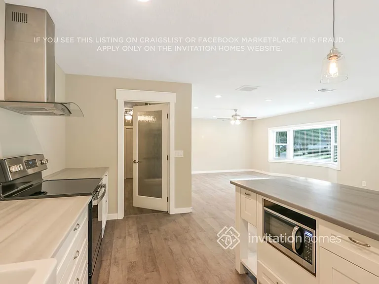 810 Bishop Pl — Photo 13