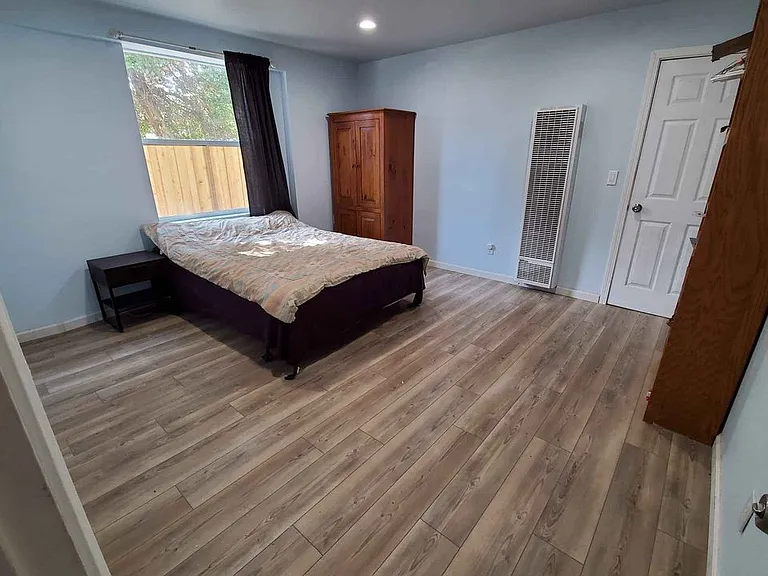 1839 Berkeley Way #B — Photo 7