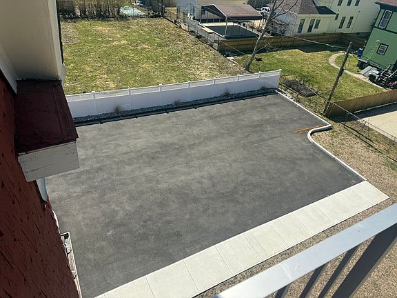 2nd image of 72 Belmont St Suite 2