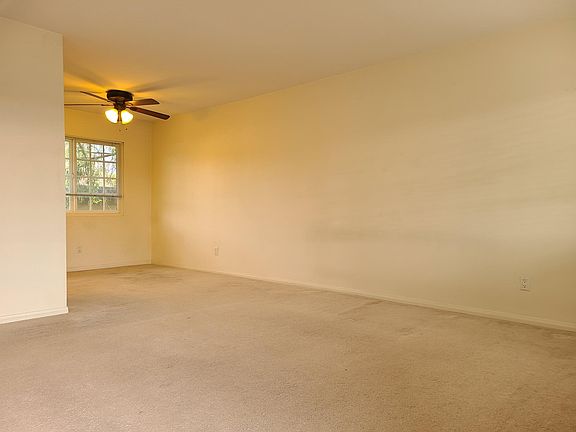 2nd image of 555 N Holliston Ave APT 6