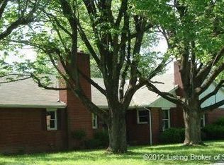 240 N Beechwood Ave, Scottsburg, IN 47170