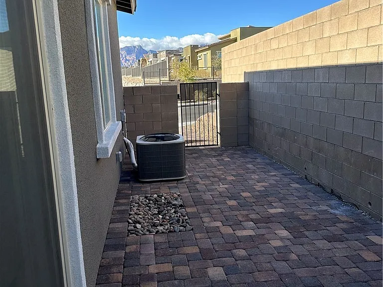 12488 Primrose Grove Ln — Photo 20