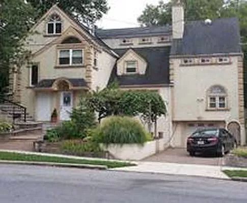 2nd image of 24620 61st Ave
