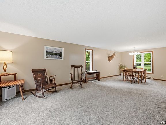 5th image of 11390 Matteson Corners Rd