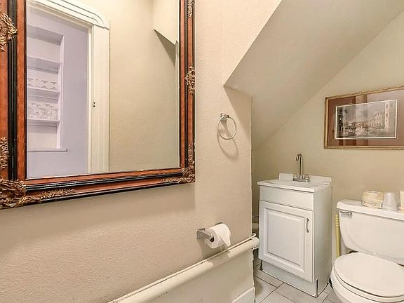 4th image of 1001 N Rampart St