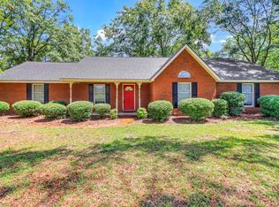 290 Deerwood Est, Odum, GA 31555