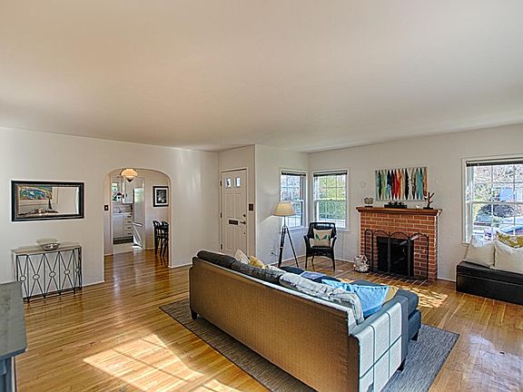 4th image of 617 Gilroy Dr