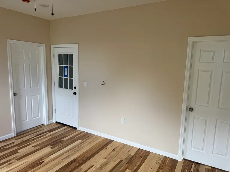 151 Seeley Ave #1 — Photo 5