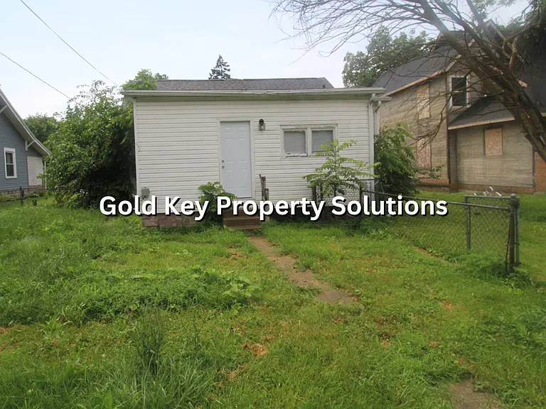 1712 S Mulberry St — Photo 4