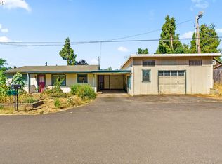 1623 S 11th St, Cottage Grove, OR 97424