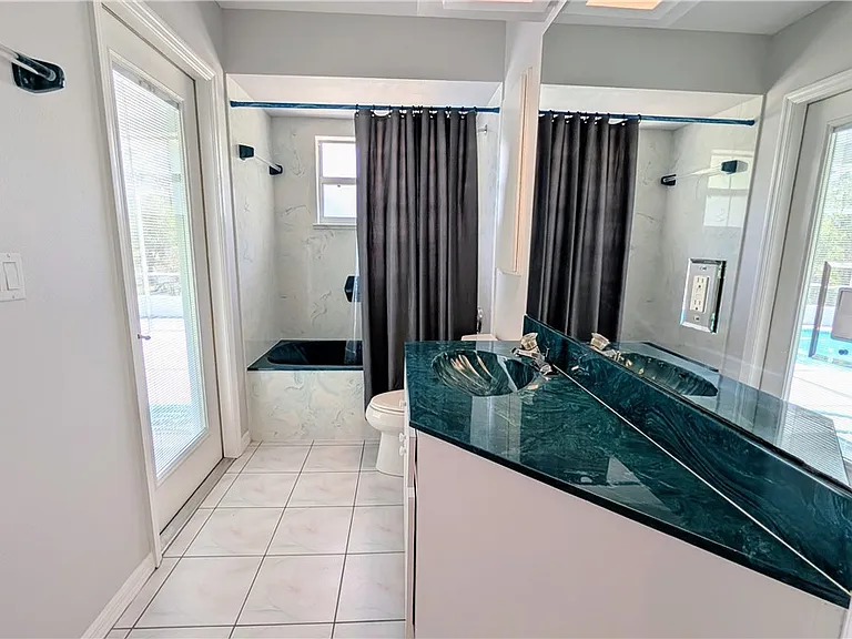 4565 N Allamandra Dr — Photo 28