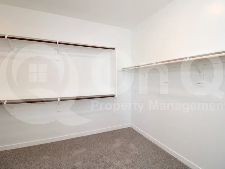 1130 E Armstrong Way — Photo 28