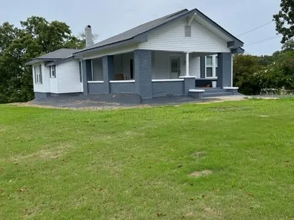 2522 11th Ave, Haleyville, AL 35565