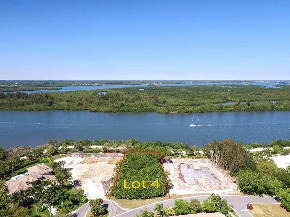 1329 River Club Dr, Indian River Shores, FL 32963