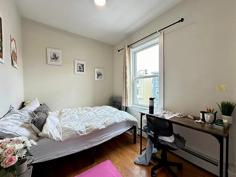839 Parker St #1R — Photo 9