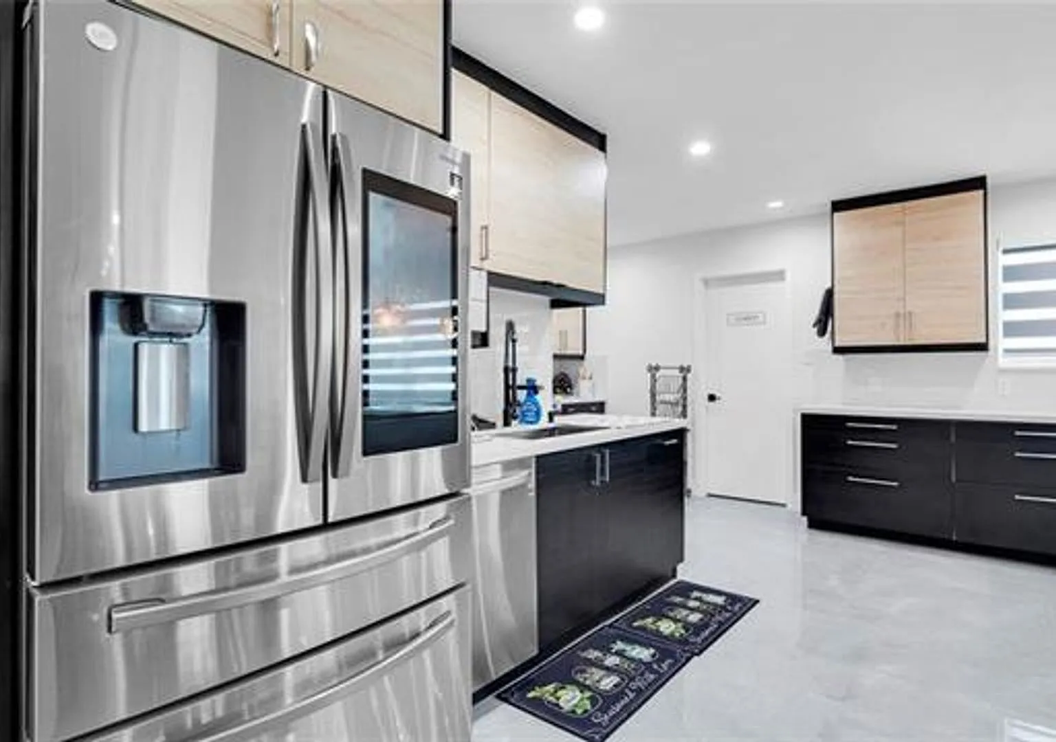 6290 W 16th Ave # 6290, Hialeah, FL 33012 — Photo 1