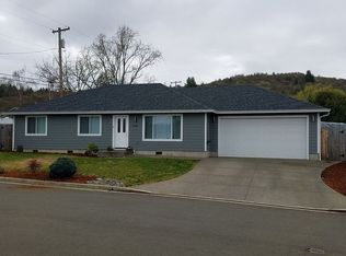 108 Jensen Ct, Roseburg, OR 97471