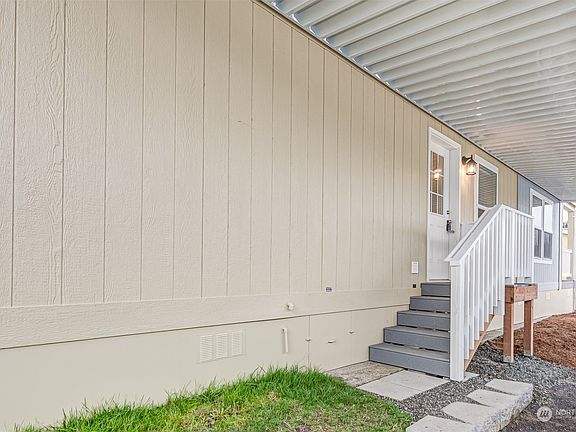 5th image of 3442 S 181st Street #89