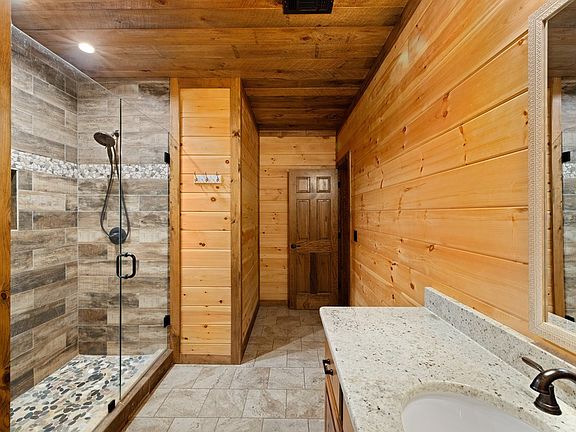 29th image of this home