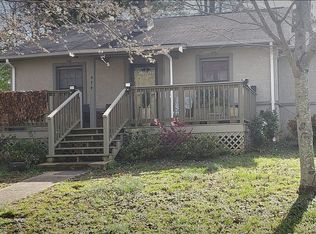 474 Barnett Dr, Hapeville, GA 30354