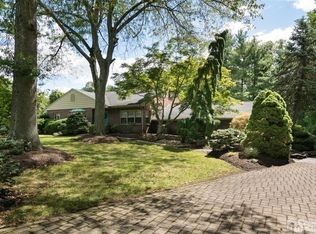 938 Georges Rd, Monmouth Junction, NJ 08852