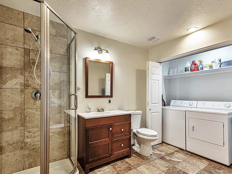 3577 E Rustic Spring Ln — Photo 18
