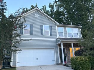 9403 Fernspray Rd, Charlotte, NC 28215
