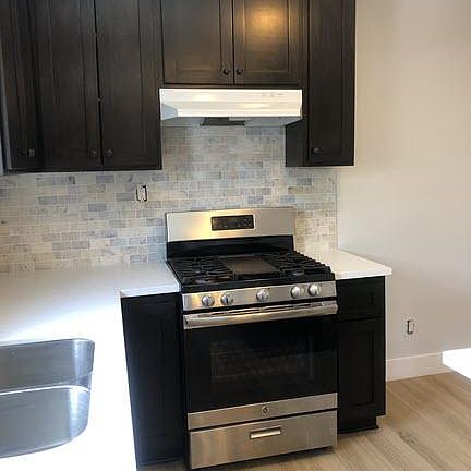 4th image of 5714 Case Ave