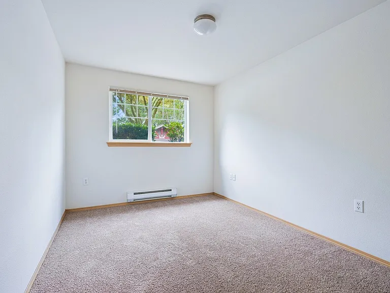 Abbey Rowe Apartments — Photo 9