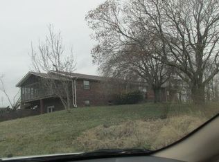 820 Shumate Rd, Rutledge, TN 37861