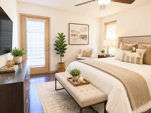 12446 Star crest #404, San Antonio, TX 78216