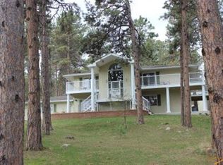 4023 Carriage Hills Dr, Rapid City, SD 57702
