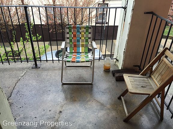 4th image of 210 S Melville St APT F42