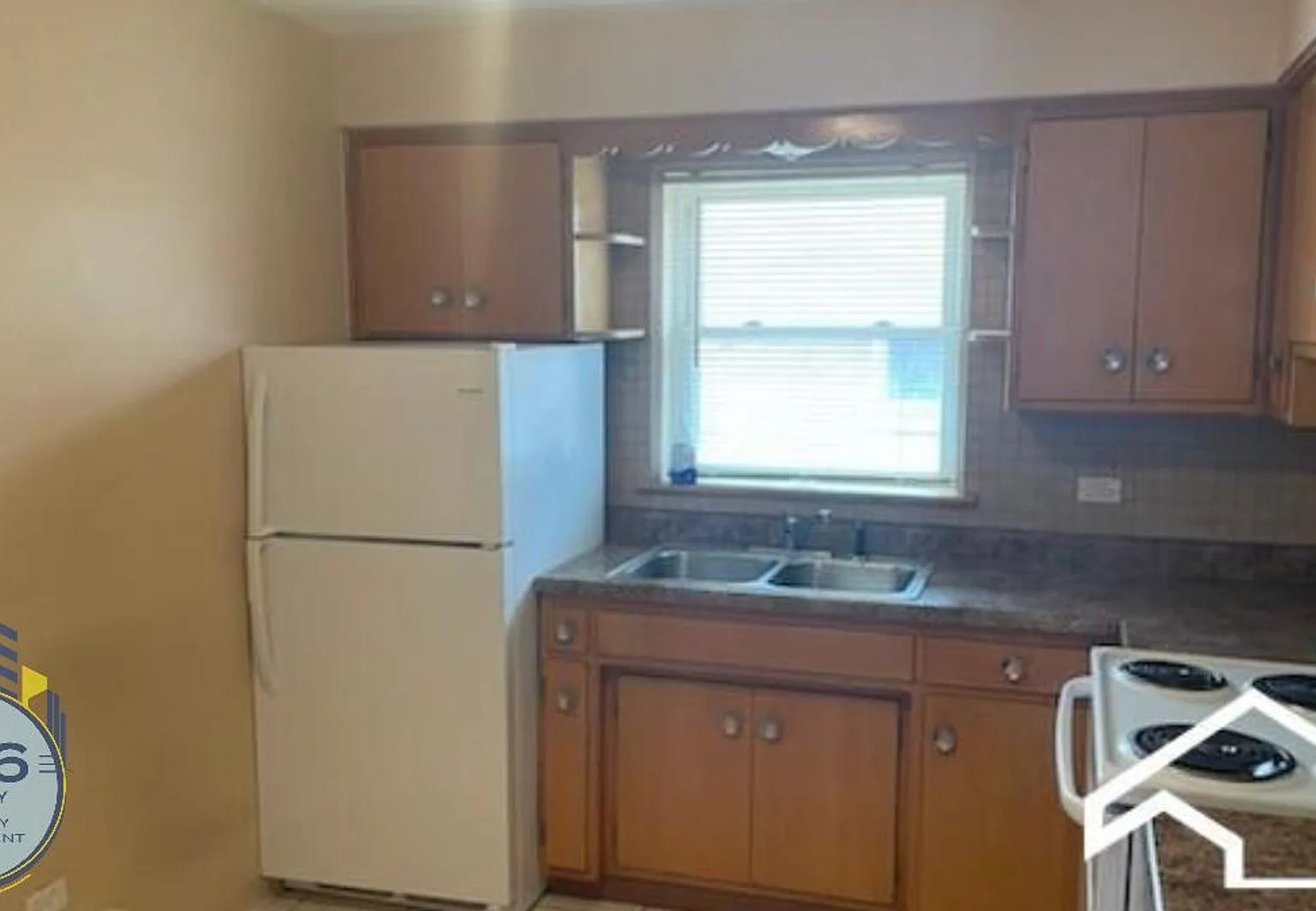 Franklin Park Apartments! — Photo 3