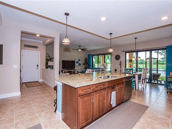 5th image of 23101 Banbury Way #101