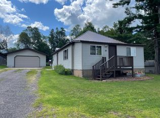 21 Wisconsin Ave, Montreal, WI 54550