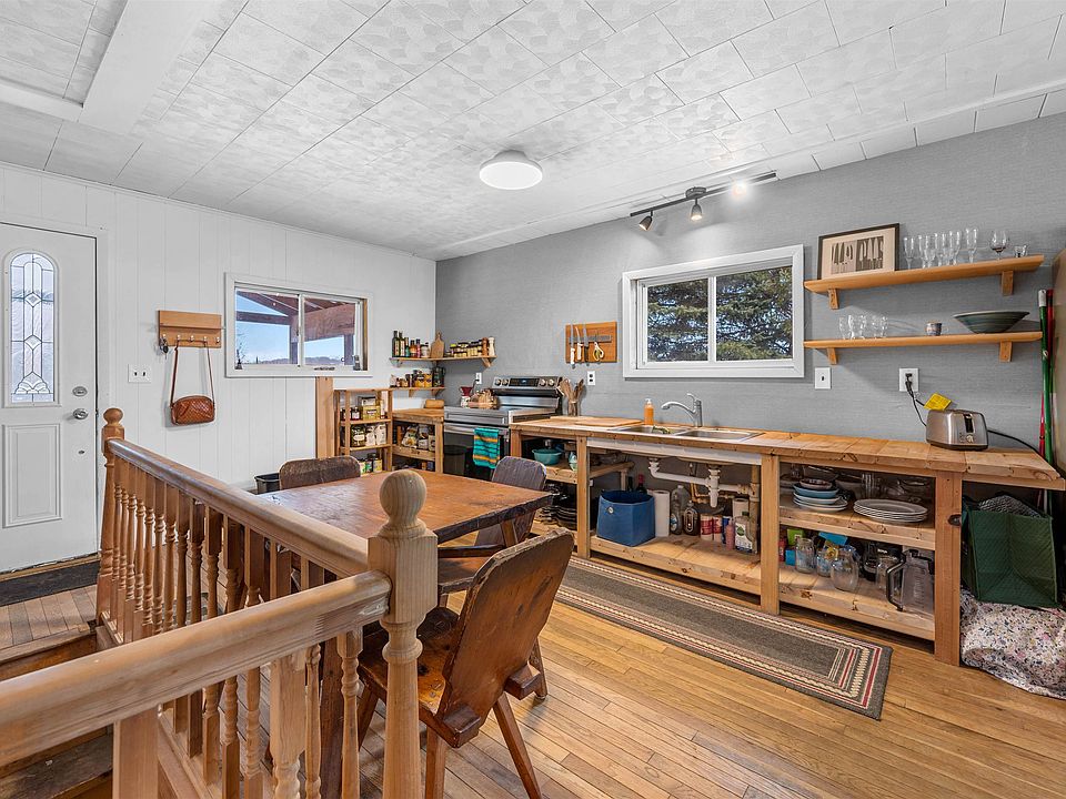 91 Hays Drive, Hardwick, VT 05843 Zillow