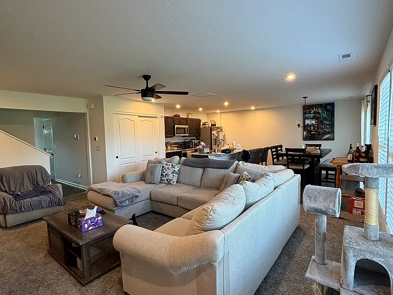 1298 Woodstone Way — Photo 4