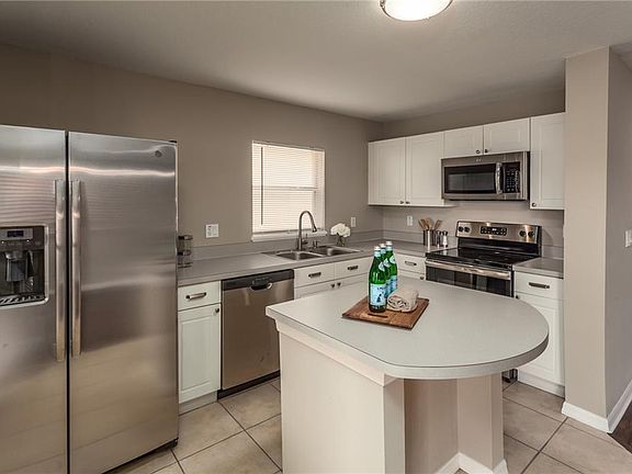 4th image of 2840 Club Cortile Cir