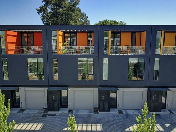 3rd image of 2433 Binnen Ln #201
