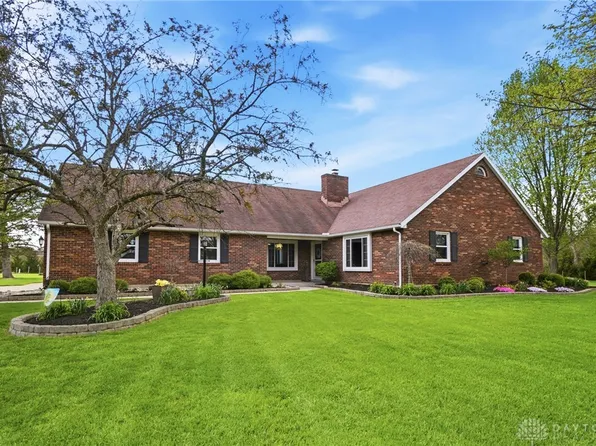 2473 Bryan Ct, Xenia, OH 45385