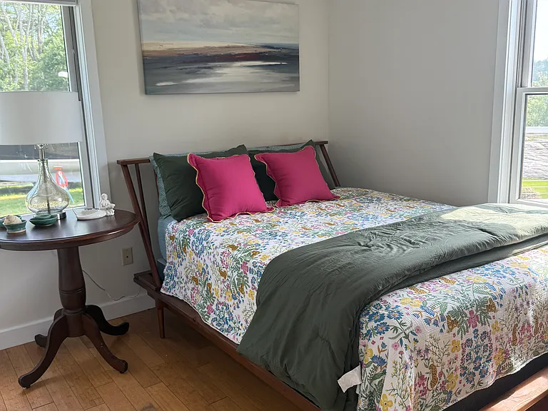 1st. Bedroom