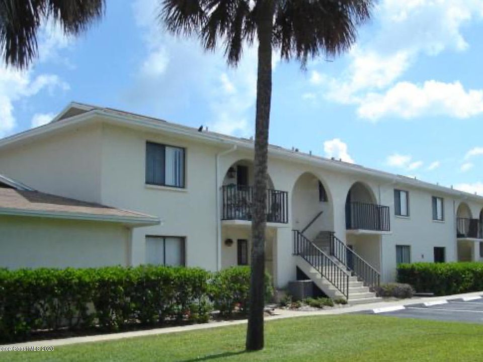 1st image of 333 S Patrick Dr APT 26