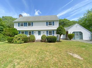 12 Acadia Rd, West Yarmouth, MA 02673