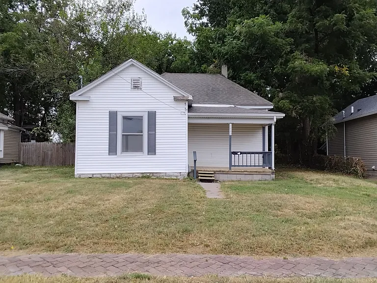 1632 N Irving Ave — Photo 18