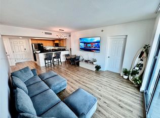 140 S Dixie Hwy APT 921, Hollywood, FL 33020