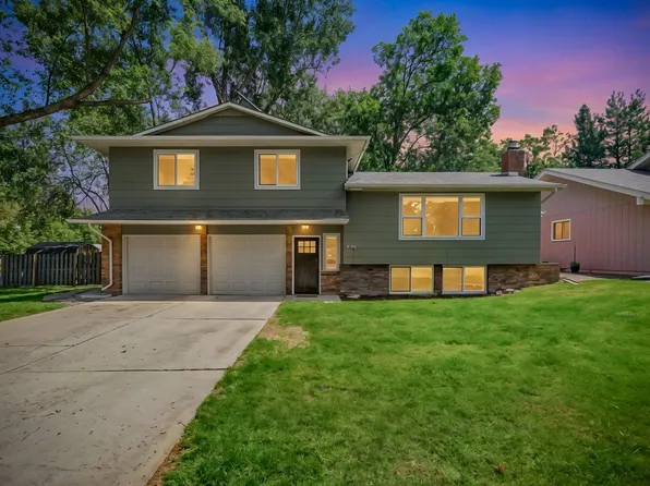 2100 Brookwood Dr, Fort Collins, CO 80525