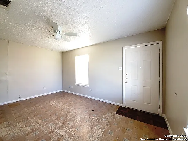 918 Hampton St #1 — Photo 11