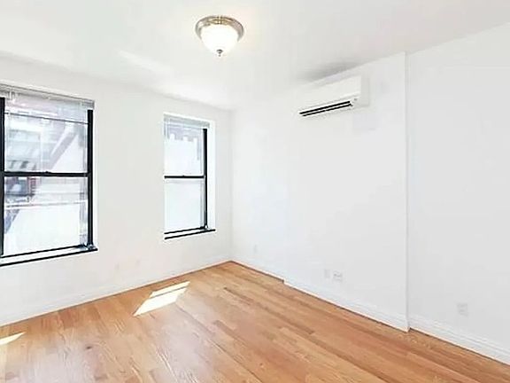 3rd image of 749 9th Ave APT 404