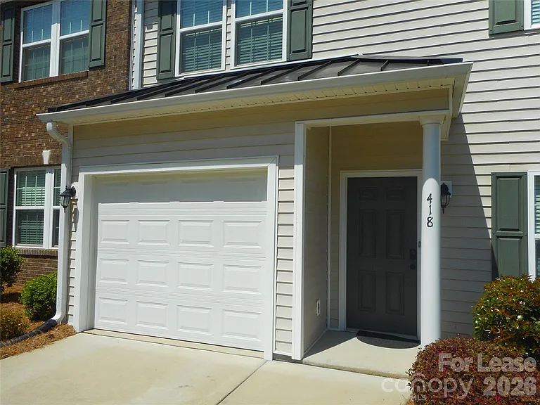 418 Windsor Gate Dr — Photo 2